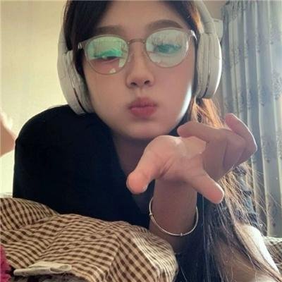 乌鸦为什么是黑的